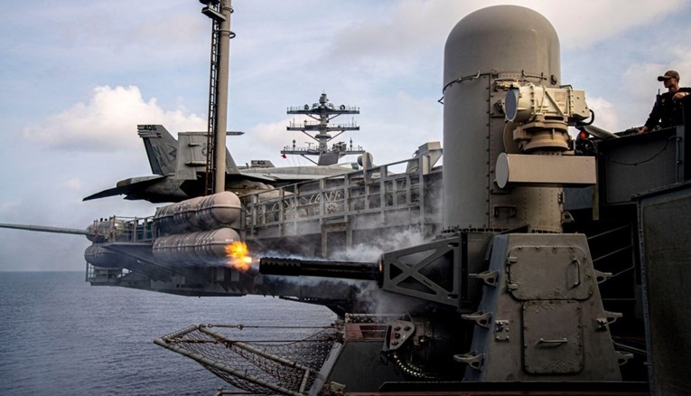 SAD u Crvenom moru prvi put upotrijebio močno oružje! Zovu ga "zadnja linija obrane"