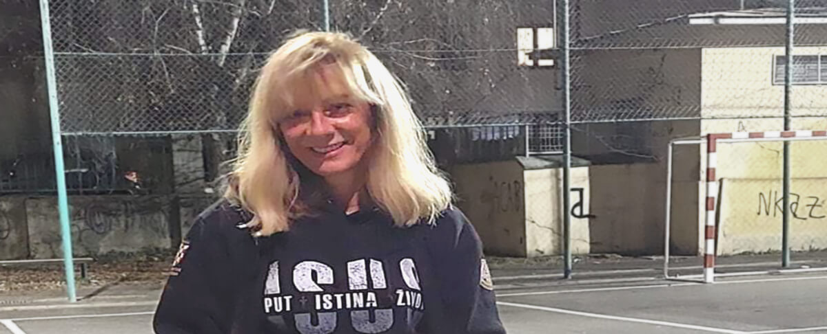 SANJA S KRUNICOM U RATU I U MIRU