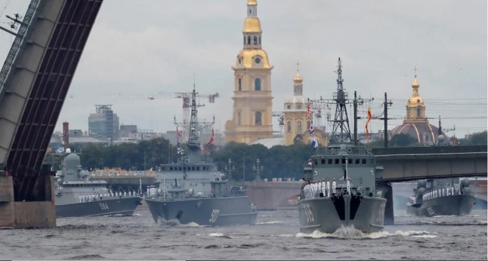 Rusija se pohvalila pomorskom flotom; Putin: Sposobna je otkriti i uništiti bilo koju metu