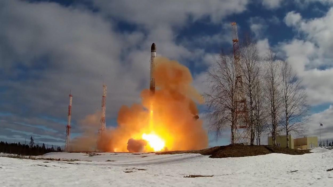 Rusi nakon dvije godine testirali zloglasni Sarmat, satelitske snimke otkrivaju razmjere katastrofe