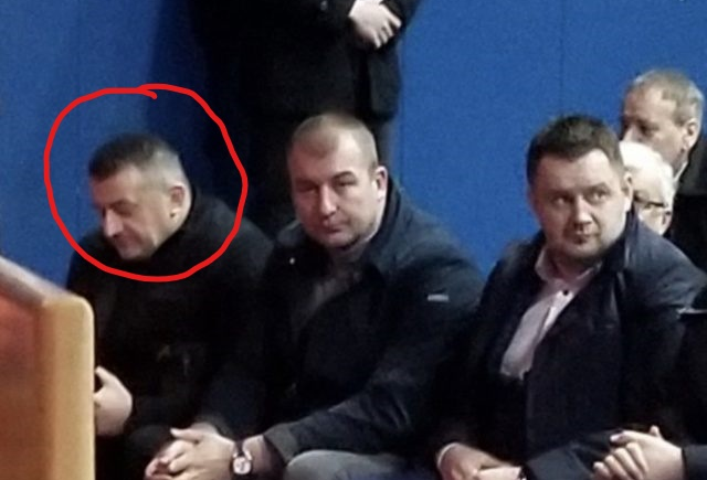 STRAHOTA! ZLOGLASNI ‘ŠKORPION’ U PRVOM REDU: Ratni zločinac na obilježavanju dana Srebrenice