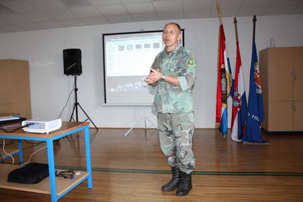 UHBDR91.: Održite sat povijesti!