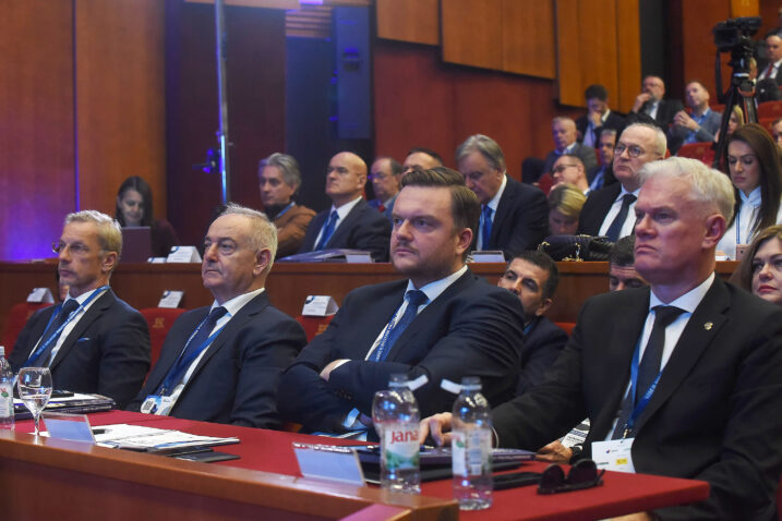 “U Hrvatskoj je i dalje puno siromašnih, Vladine mjere nisu dovoljne”. Ekonomisti poslali jasnu poruku Banskim dvorima