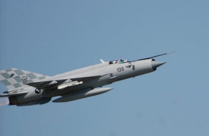 DANAS ĆE NEBOM GRMITI MIGOVI! Očekujte probijanje zvučnog zida u određenim županijama: Možda uhvatite i pogled na nekog od njih!