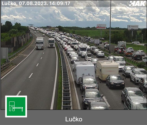 Mokri kolnici i gužve na nekim dionicama