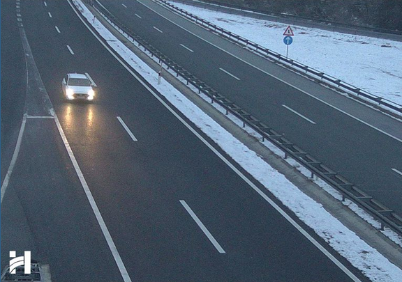 Prometna nesreća na A1 i vremenski uvjeti otežavaju vožnju: Ograničenja brzine i zatvorene ceste diljem Hrvatske
