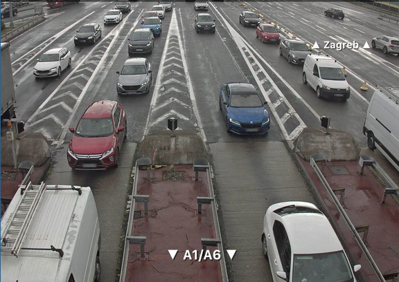 Pojačan promet diljem Hrvatske: Oprez zbog jakog vjetra, skliskih kolnika i zabrana za određena vozila