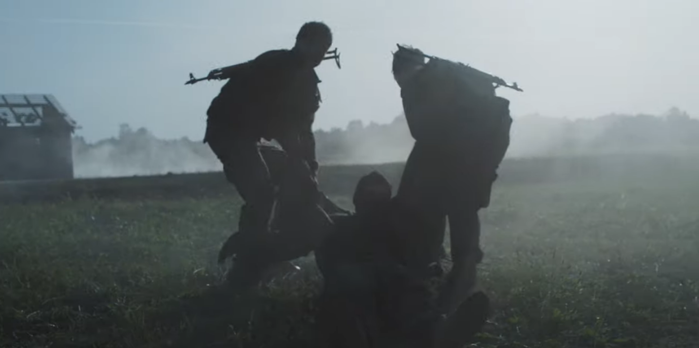 ‘POSJETI VUKOVARU BILI SU INSPIRATIVNI I POTRESNI’ Glavni glumac novog ratnog filma otkrio kako je bilo na snimanju: ‘Krivi korak i mogao sam slomiti zglob’