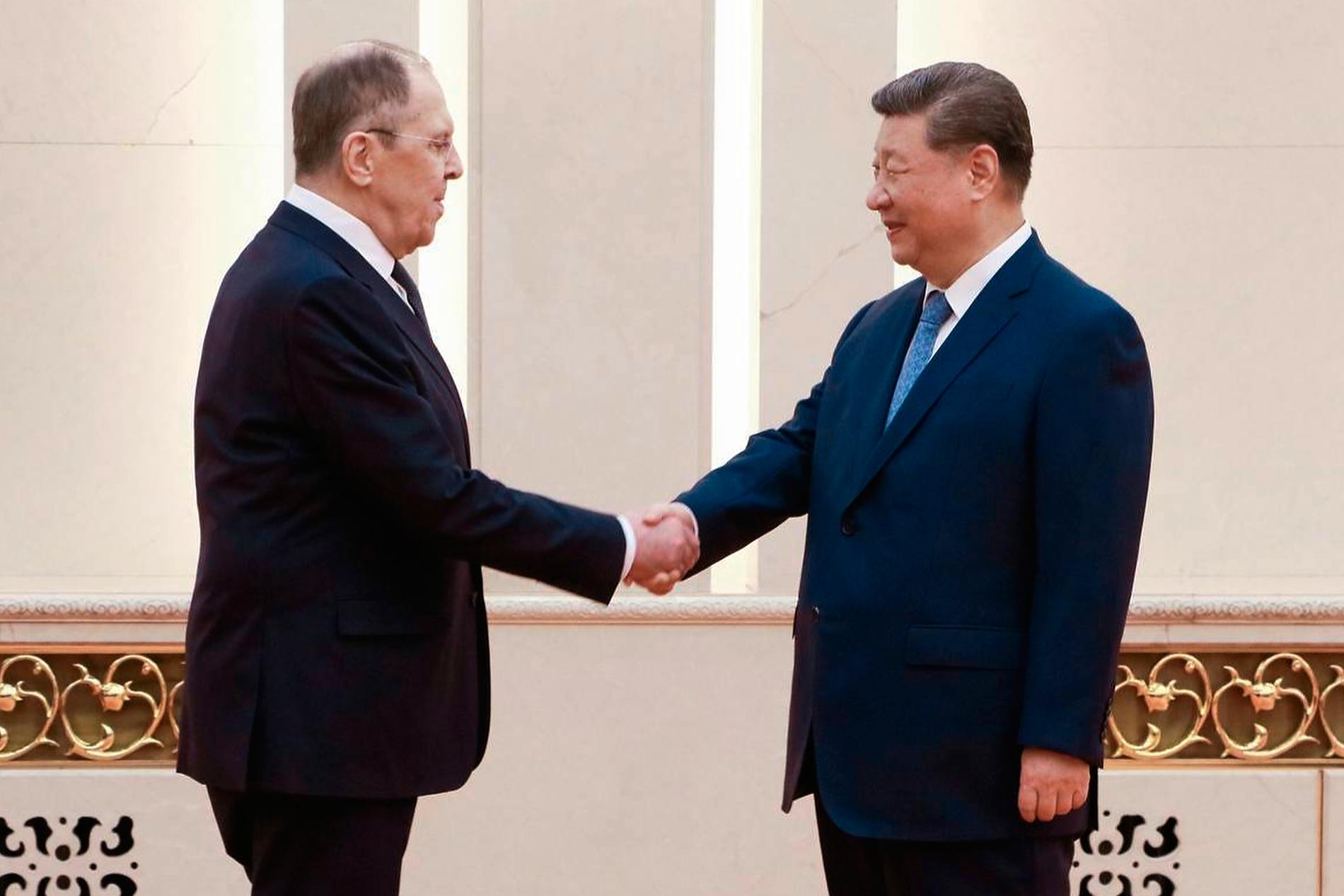 Dok SAD prijeti Moskvi, Lavrov i Xi nazdravljaju u Pekingu