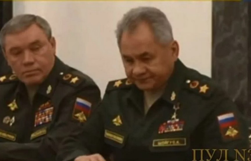 VIDEO Pogledajte izraz lica ruskog ministra obrane kad mu je Putin naredio da nuklearne snage stavi u pripravnost