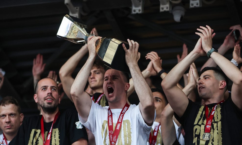 SHNL na MAXtv-u do 2031. godine!