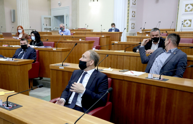 NASTAVAK SJEDNICE ZASTUPNICI GLASAJU Hoće li ministar Beroš ‘preživjeti’?