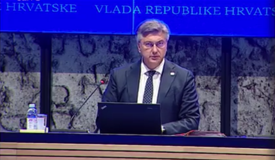 Plenković najavio mirovinsku reformu, potporu majkama i osudu nasilja nad ženama