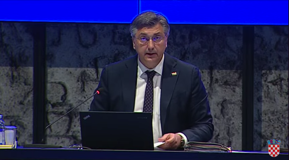 Premijer Plenković najavio povećanje plaća za 219.000 službenika i regres za sve: Veliki korak naprijed u javnim i državnim službama