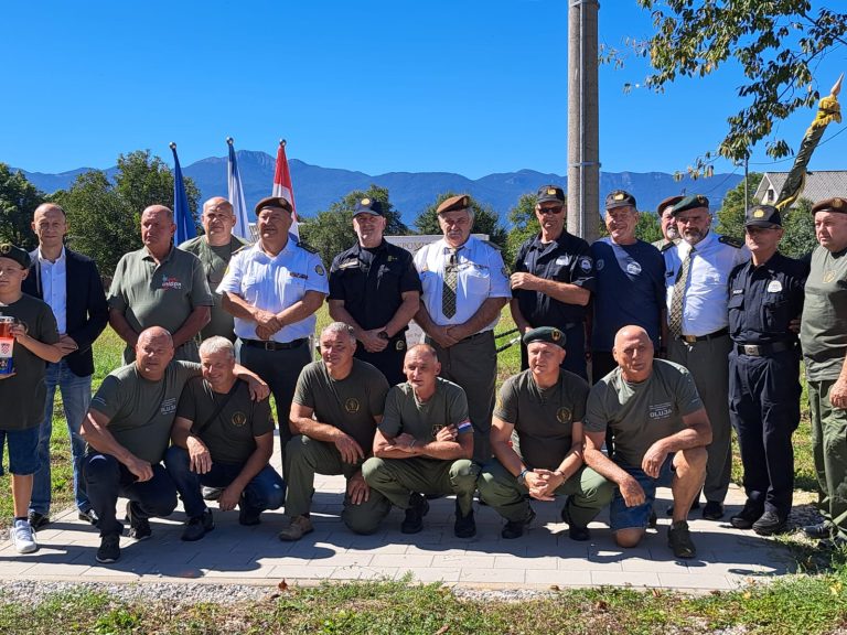 U Bilaju odana počast trojici poginulih pripadnika policije iz Zagorja