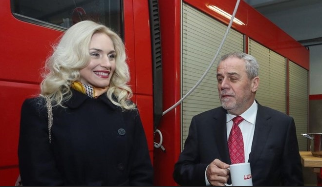 ZAGREPČANKA GODINE? PETEK: Nominacija Natalije Price je vrhunac apsurda, njezin najveći istup je bio kada je za rođendan objašnjavala zašto je bila u krznariji