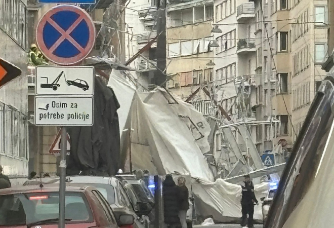 Srušila se golema skela u centru Zagreba, građani u šoku: ‘Moglo je pasti na baku s unukom’