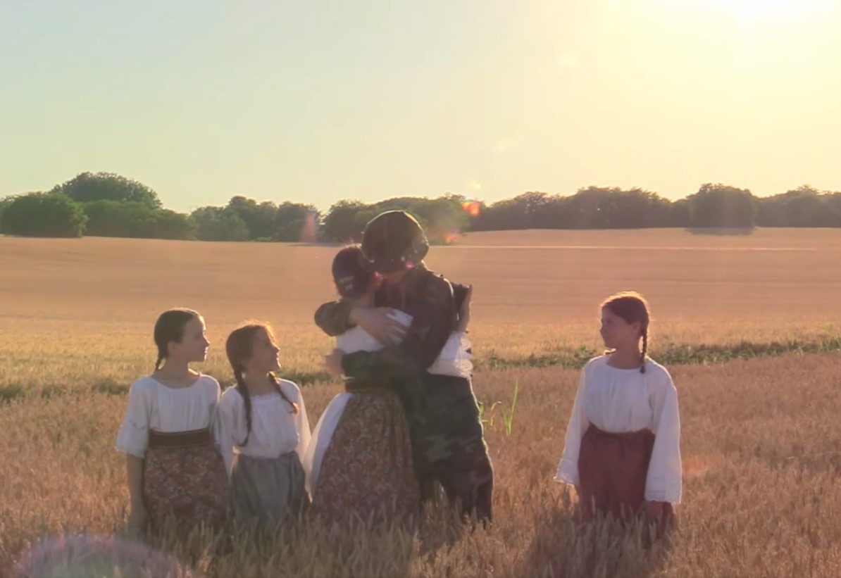 SLAVONSKA PRIČA - OD IGRE U SLAVONSKOM ŽITU DO VUKOVARSKOG VODOTORNJA