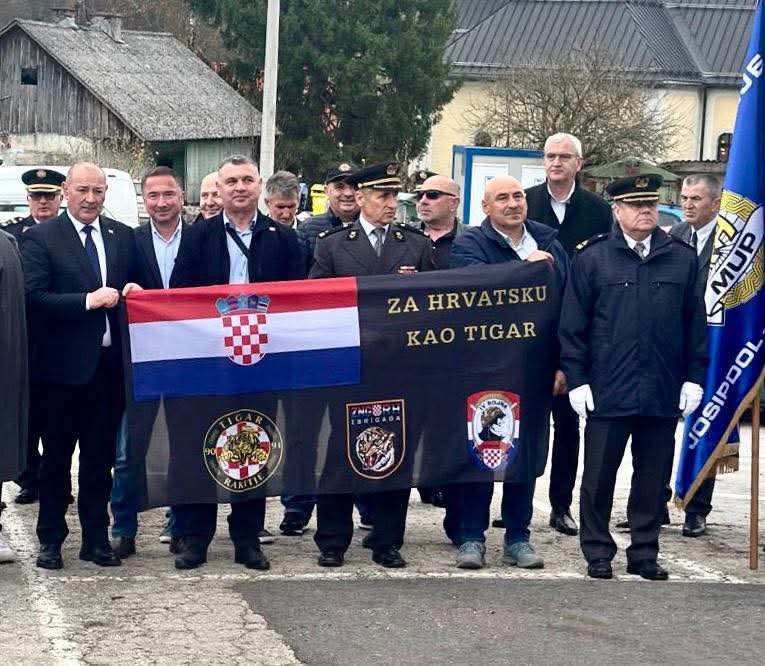 Slunj obilježio 34. godišnjicu okupacije: Sjećanje na žrtve, obnovu i nepokolebljivu snagu grada