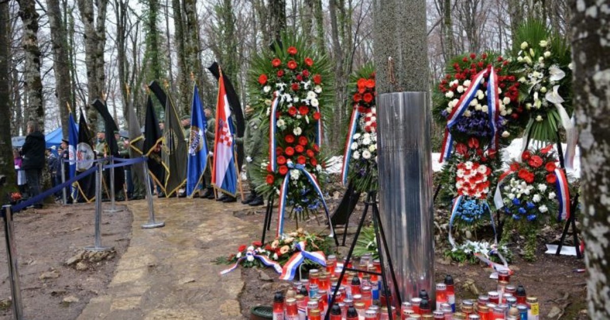 04. prosinca 1991. Smoljanac – velikosrpska ubijanja i orgijanja po hrvatskim selima Plitvičkih jezera