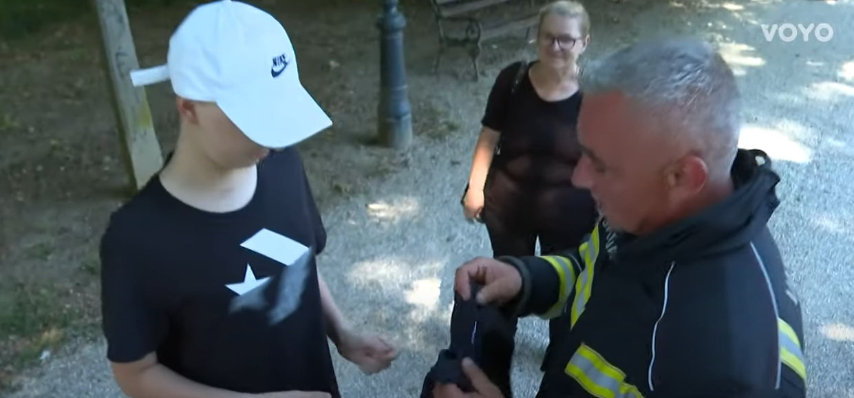 Emotivni susret hrabrog Damira Pejića i zagrebačkog vatrogasca Josipa Fabijanića