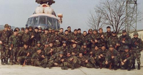 SLAVONSKI SOKOLOVI Priča o Slavoncima na bojištu u Dalmaciji je i dalje neispričana. Vrijeme je da se nešto kaže i o tim herojima