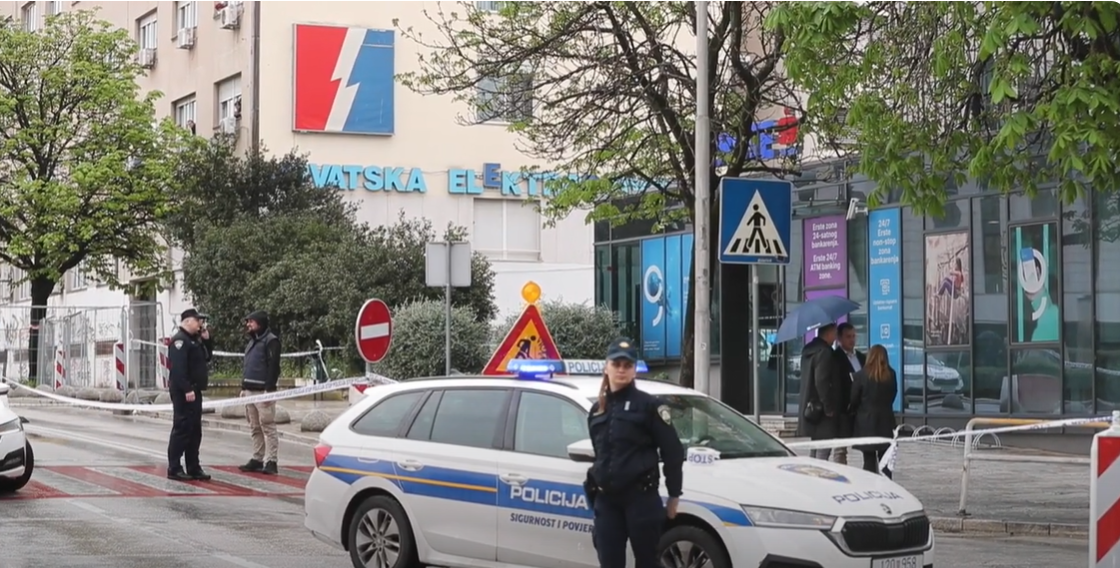 Pljačka, pucnjava i pravda: Policajke s pištoljem u ruci stale između razbojnika i građana