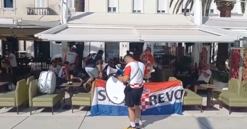 Sastav: Livaja u napadu, Vlašić na klupi!?; Video: Bubnjevi i pjesma zapalili Split, pogledajte atmosferu