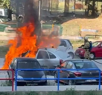 Požar automobila na Sućidru brzo ugašen, vatrogasci ostali na terenu radi sigurnosti