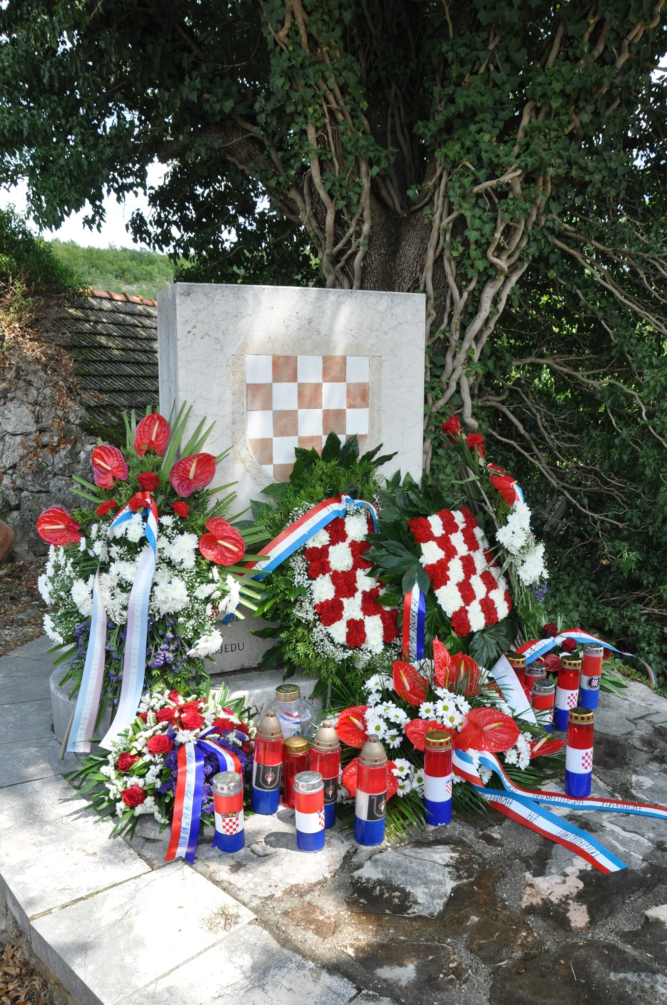 KOMEMORACIJE FENIKSOVCIMA U OGORJU I TRNBUSIMA