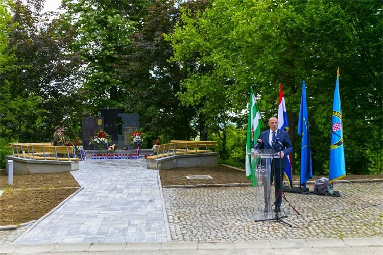 U Općini Križ svečano obilježen završetak izgradnje spomen-obilježja hrvatskim braniteljima