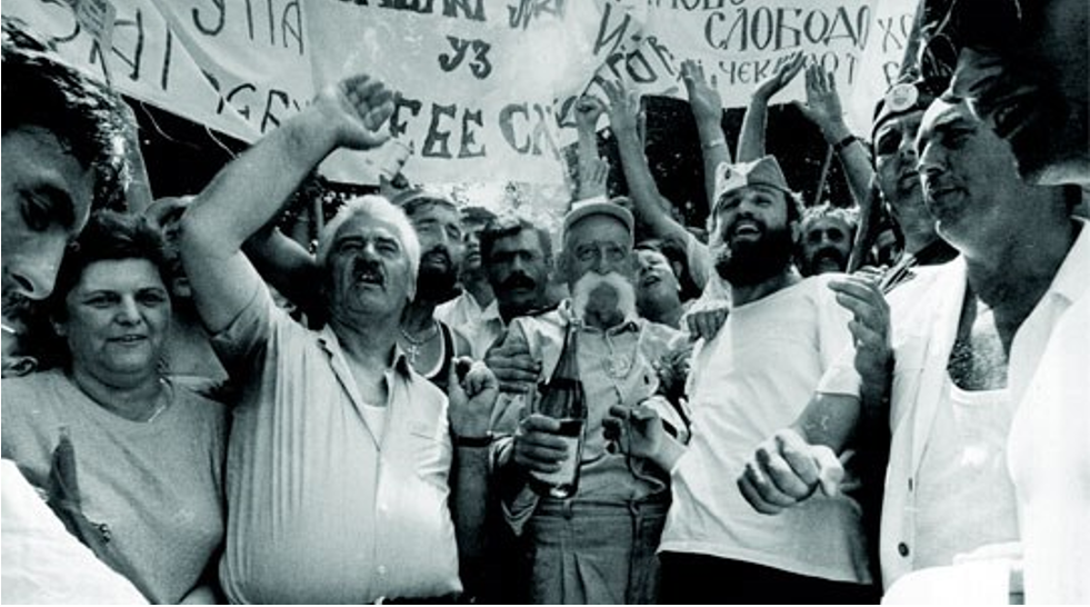 Knin, 28. veljače 1989. - prvi velikosrpski miting u Hrvatskoj, uvod u brutalnu agresiju na Hrvatsku i Bosnu i Hercegovinu