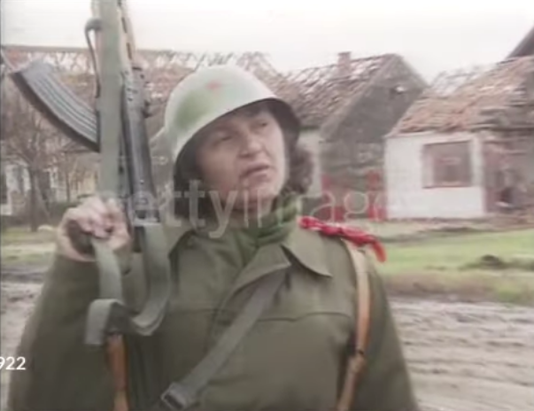 Rekli Vukovarcima da izađu iz podruma, a vani je čekala ona: ‘Oćeš da vidiš kako pucam?’