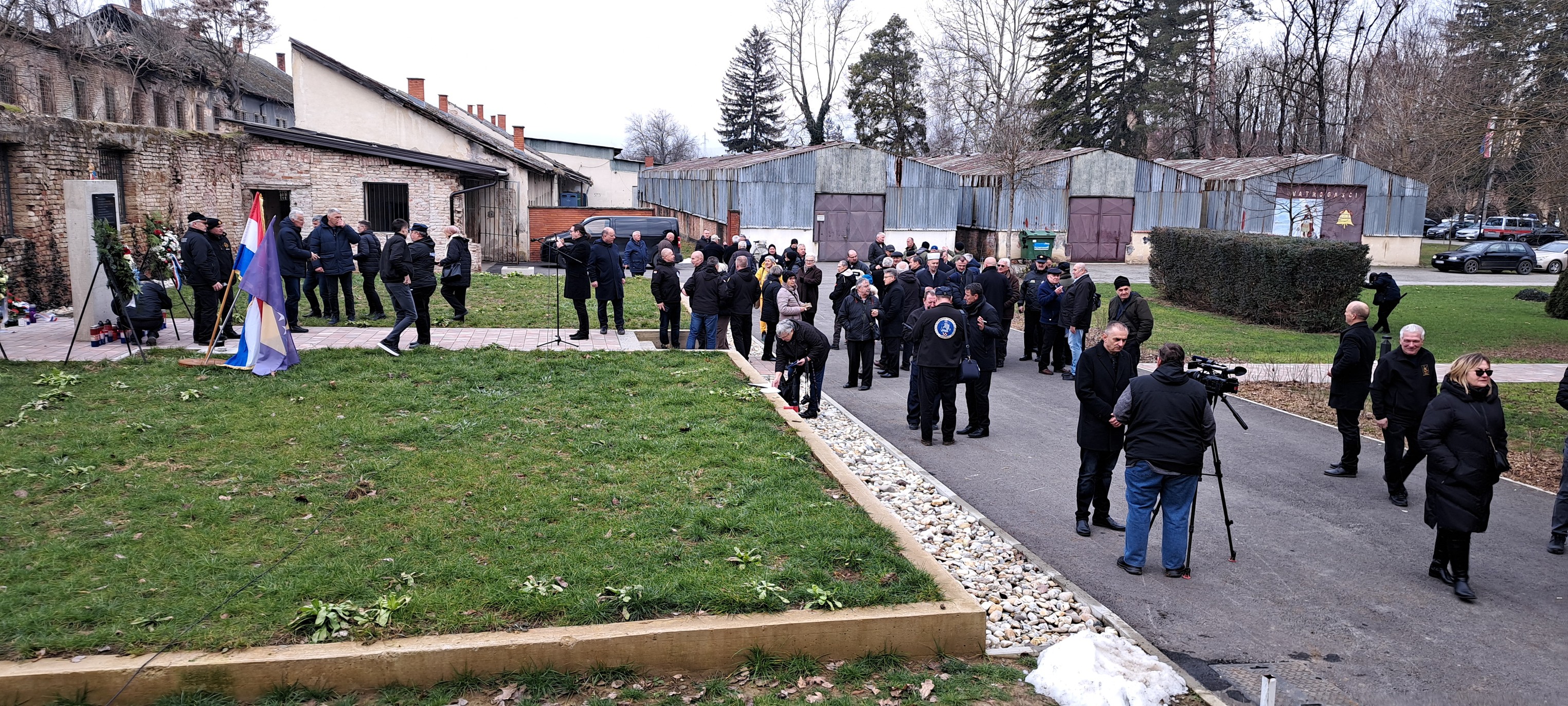 Otkrivena spomen ploča  „LOGOR STARA GRADIŠKA“