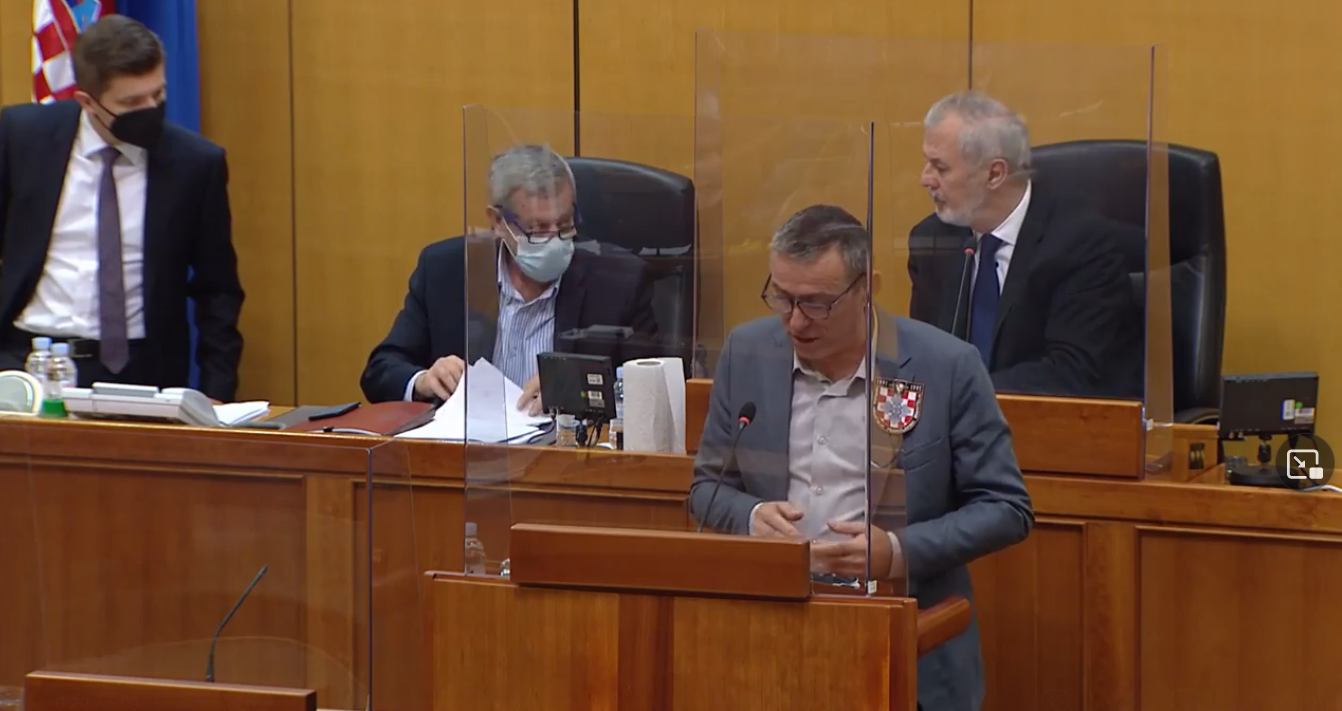 Mlinarić u Saboru pročitao pismo branitelja pravoslavne vjeroispovijesti
