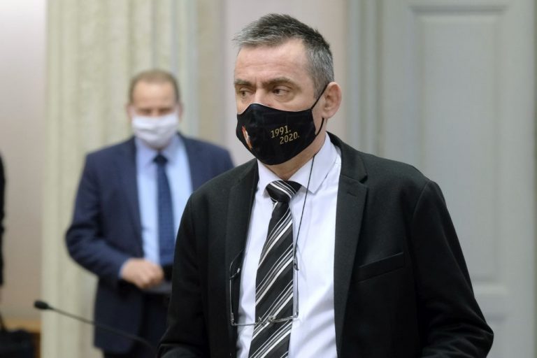Mlinarić (DP): ‘Zašto bi od svojih plaća izdvajali za agresore koji su razarali domovinu?’