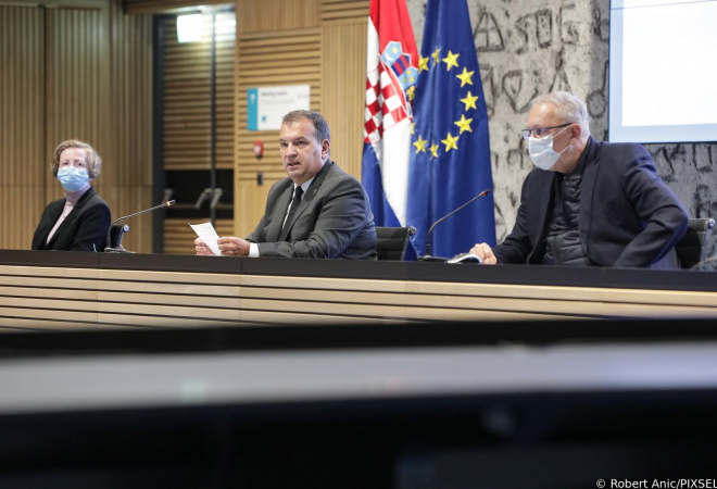 (UŽIVO) STOŽER DRŽI PRESSICU: Donose novu odluku o prelasku granica zbog nove varijante virusa, ima potencijal biti zaraznija