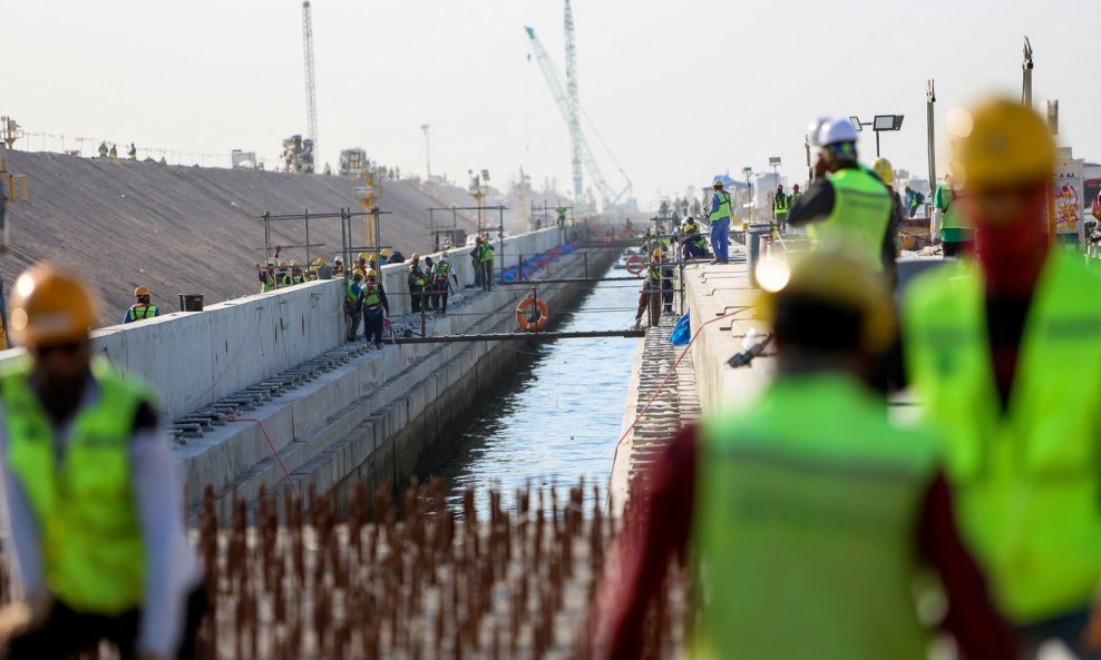 NOVA LOGISTIČKA VELESILA  Projekt vrijedan 17 milijardi dolara ruši Suez s trona, skraćuje put do Europe za 11 dana!