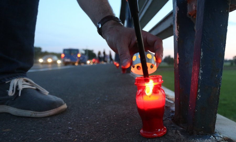 ALARMIRAJUĆE BROJKE  U Hrvatskoj lani počinjeno 566 suicida, najveći rast u dobnoj skupini od 15 do 25 godina