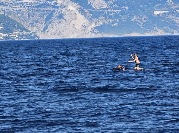 Turist na SUP-u krenuo na opasnu pustolovinu: HGSS upozorava na rizike