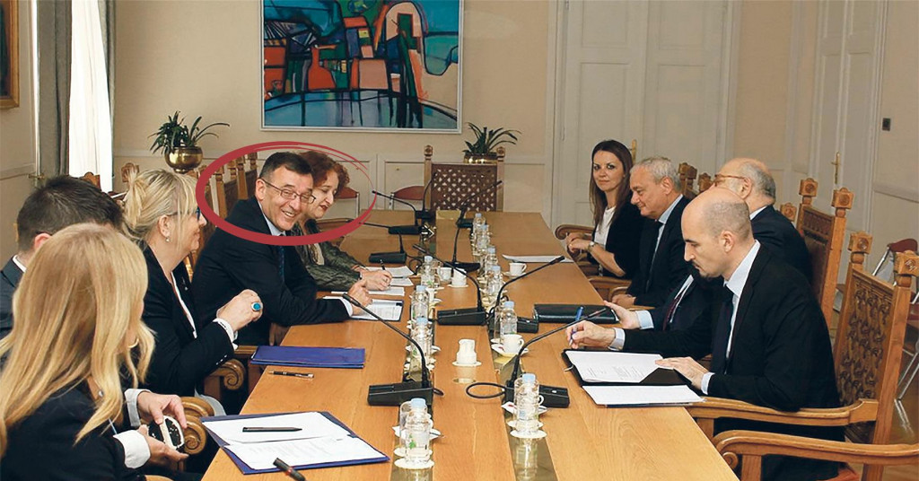 Tajniku Sabora lani istekao mandat. I dalje prima plaću od 15.800 kuna i vozi službeni auto