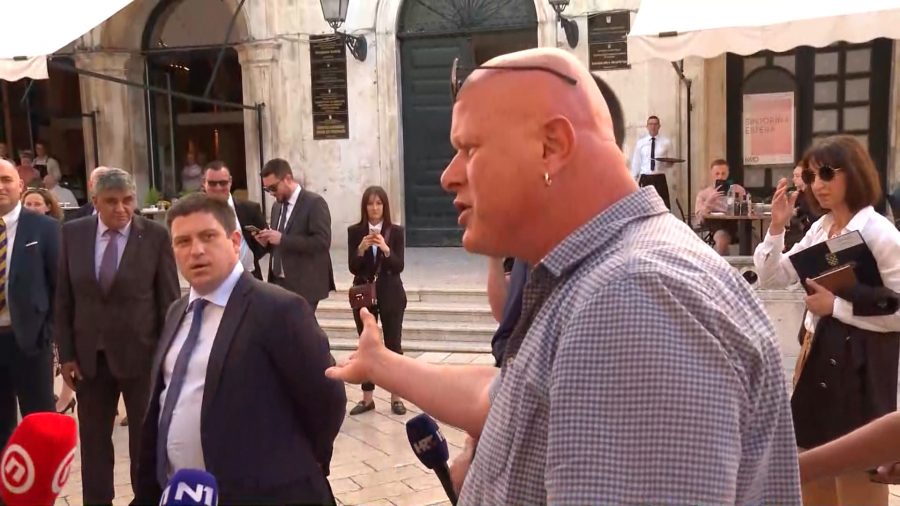 Taksist  pitao  Plenkovića i Butkovića u Dubrovniku: “Kako vas nije sram...?”