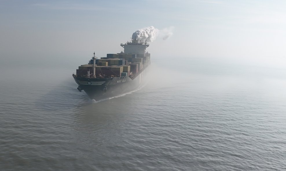 Iran uvodi naplatu prolaza kroz Hormuški tjesnac: Za svaki barel nafte jedan dolar, ali u kriptovaluti