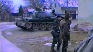 (VIDEO) 17. prosinca 1991. Zapadna Slavonija – hrvatski vojnik pregazio i natjerao u bijeg srpsku vojsku!