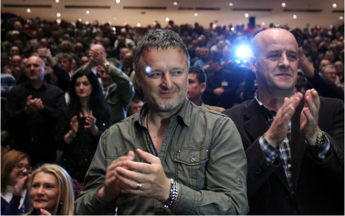 Thompson na nacionalnoj top listi preskočio Hladno pivo