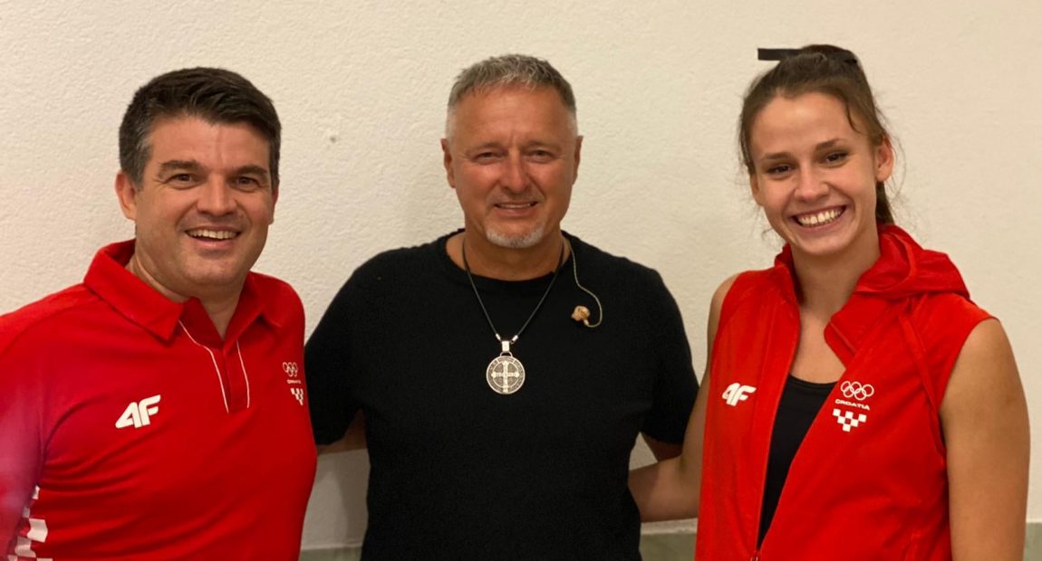 Hrvatska heroina Matea Jelić počasna gošća na Thompsonovom koncertu u Hercegovini