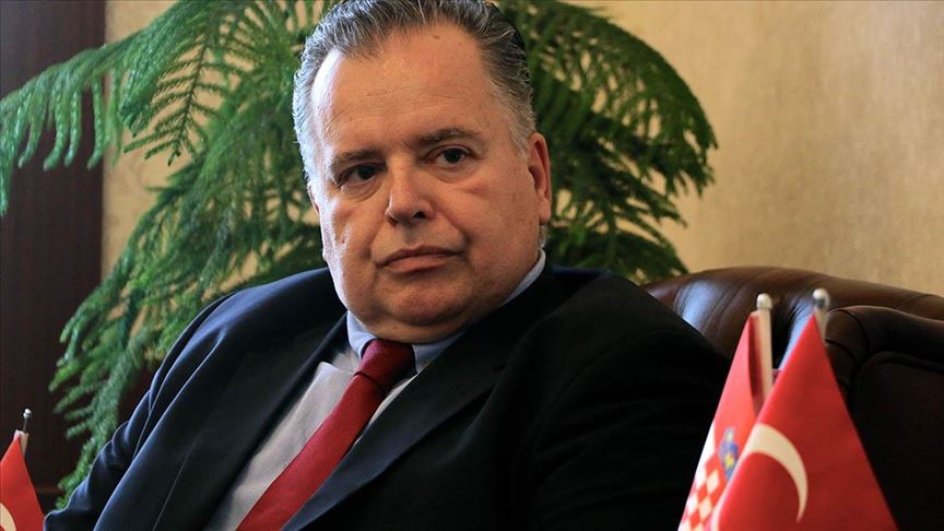 Hrvatica izvučena iz ruševina na jugu Turske. Veleposlanik: 'Prevezena je u bolnicu, osjeća se dobro'