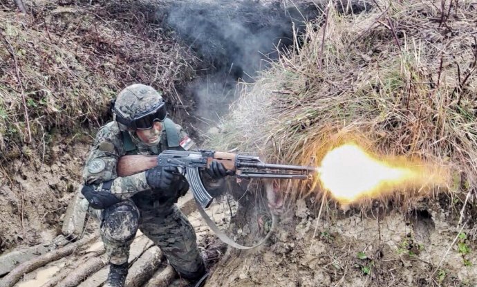 Pogledajte kako se naši 'Tigrovi' spremaju na rovovski rat poput onog u Ukrajini