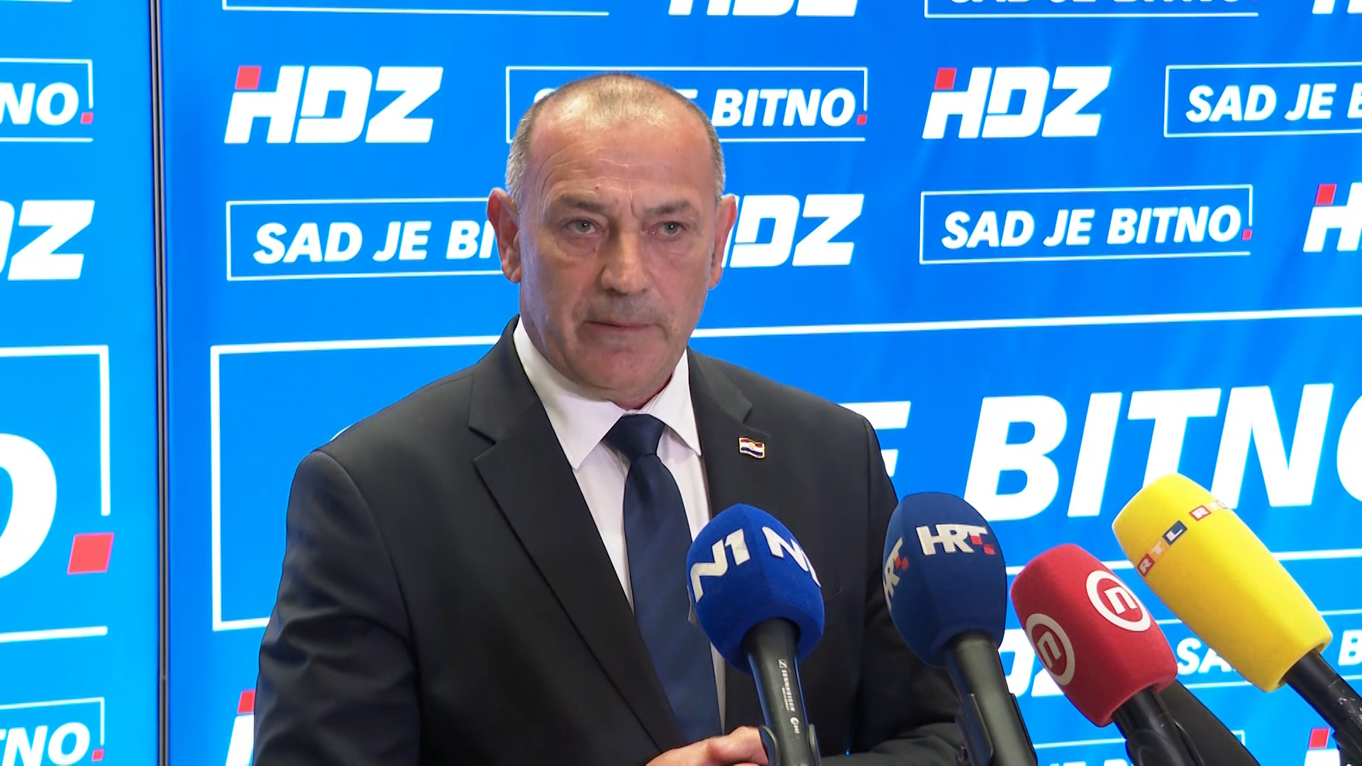 Medved poručio Bauku: Pitanje koji je od tih SDP-ova spreman za izbore ?