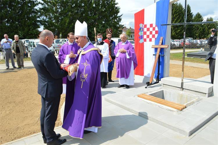 U Gospiću pokopane 102 žrtve Drugog svjetkog rata